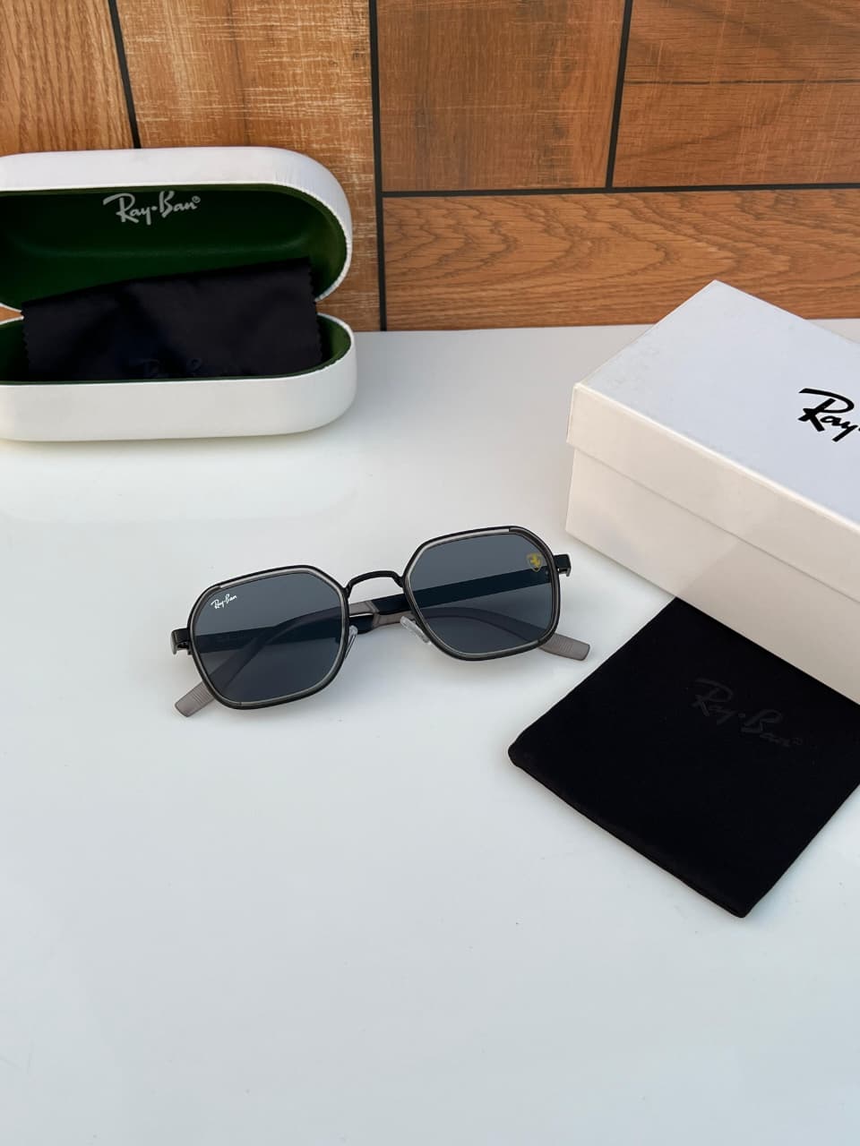 Ray-Ban RB3025 Aviator Classic Timeless Unisex Pilot Sunglasses - Image 2