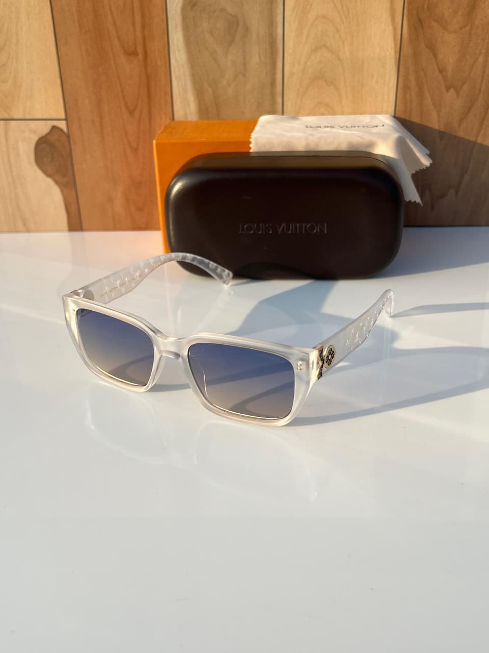 Louis Vuitton 1.1 Millionaires Beveled Square Luxury Unisex Sunglasses